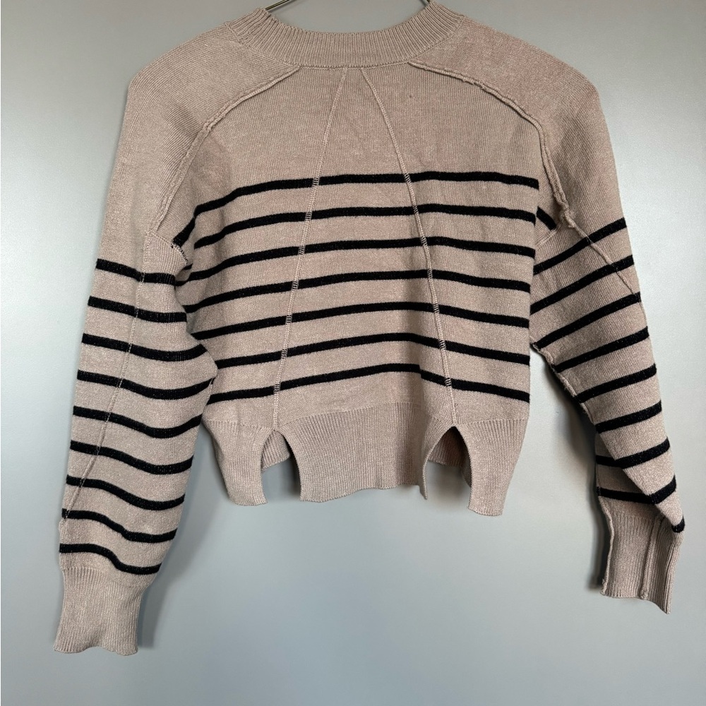 NWT House of Harlow 1960 Tan and Black Striped Sweater - Picture 6 of 7
